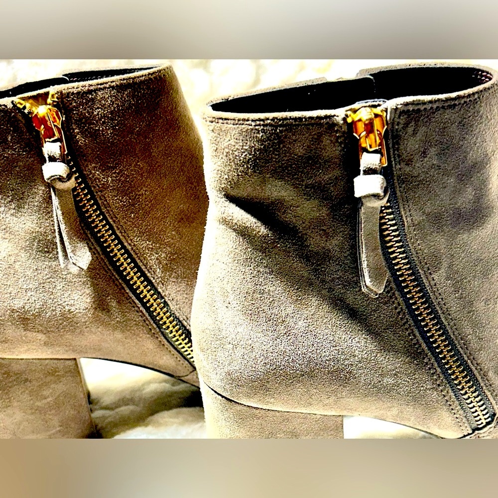 Cole Hahn Saylor Grand Taupe Tan chunky zipper ankle Booties size 7B - Picture 8 of 11